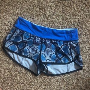 LULULEMON Blue Printed shorts